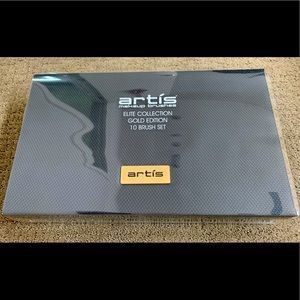 Artis “Elite Collection” Gold Edition 10 makeup brush set